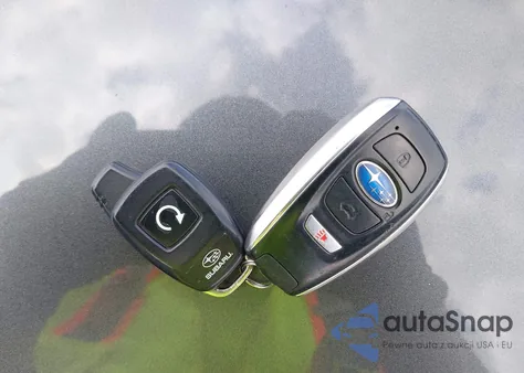 2019 Subaru Outback 3.6R Limited z USA, uszkodzony, nr VIN 4S4BSENC2K3219106